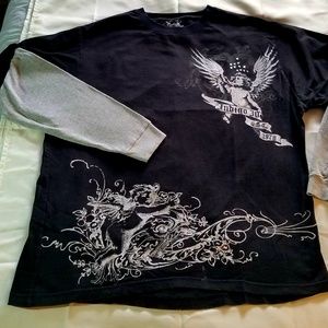 Graphic tshirt with thermal long sleeves.